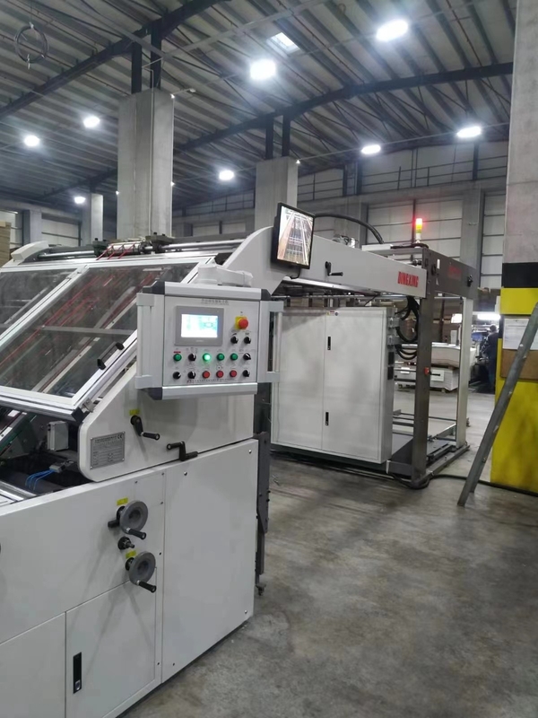 Podajnik tylny 3-warstwowy 5-warstwowy laminator fletowy 150 m / min Sterowanie PLC