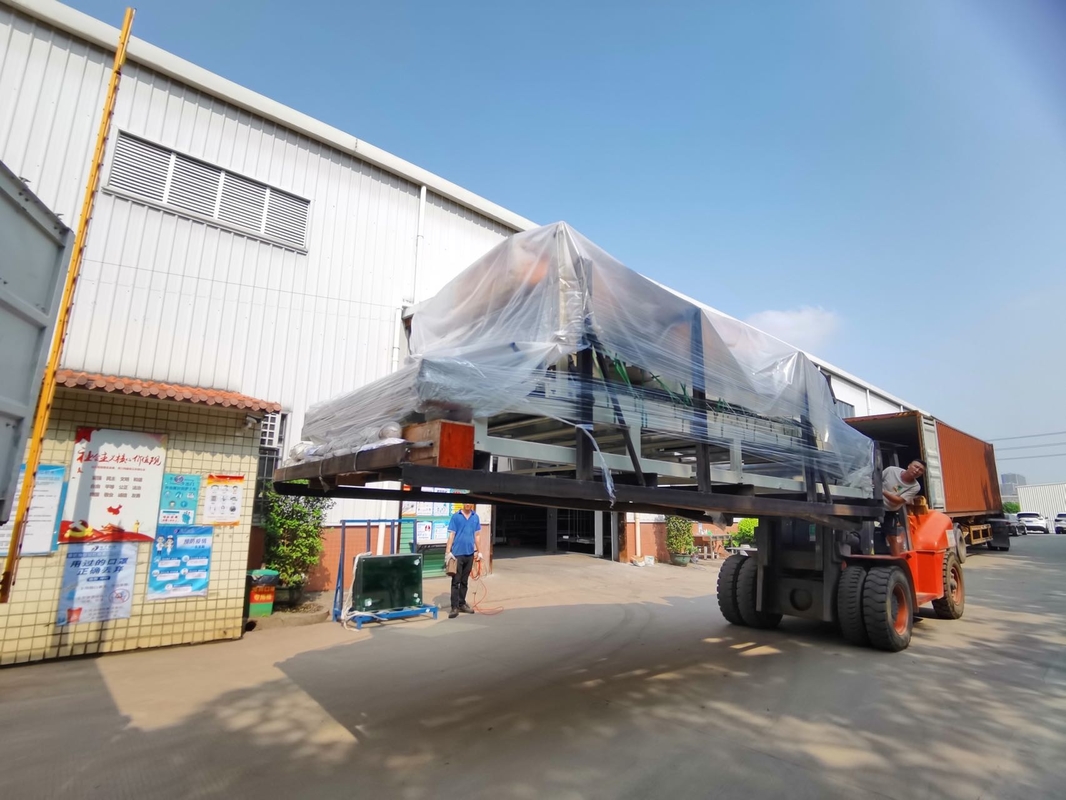 Automatyczna tektura falista 120 m / min Laminator fletowy Średnia prędkość DF-1450S