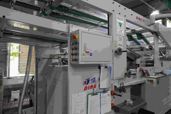 Precyzyjna laminarka do kartonu z dokładnością ±0,5 mm i górną grubością papieru 100-800g/m2