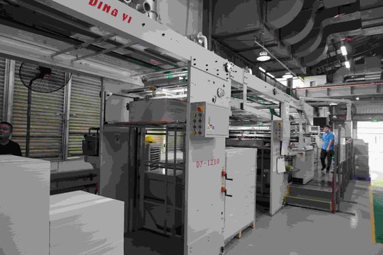 Wielowarstwowy kartonowy wieszak na ubrania/ Pułapka na myszy/ maszyna